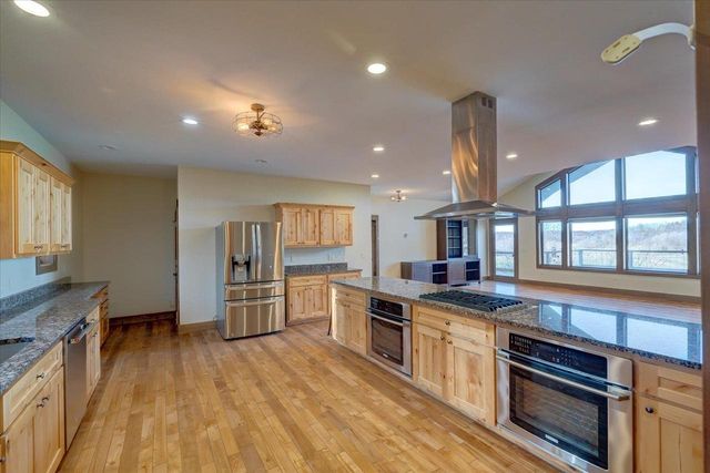 8044 Lueth Road, Sauk City, WI 53583