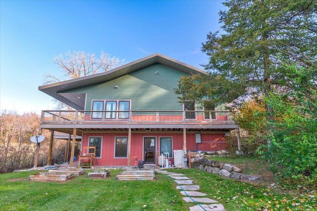 8044 Lueth Road, Sauk City, WI 53583