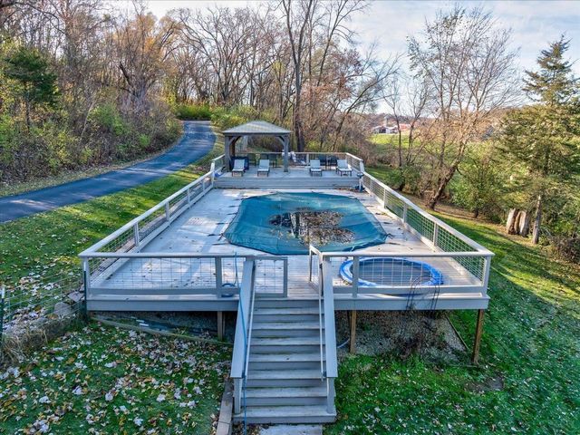 8044 Lueth Road, Sauk City, WI 53583