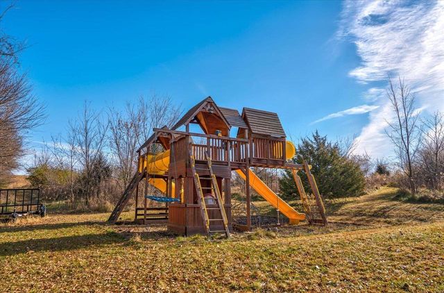 8044 Lueth Road, Sauk City, WI 53583