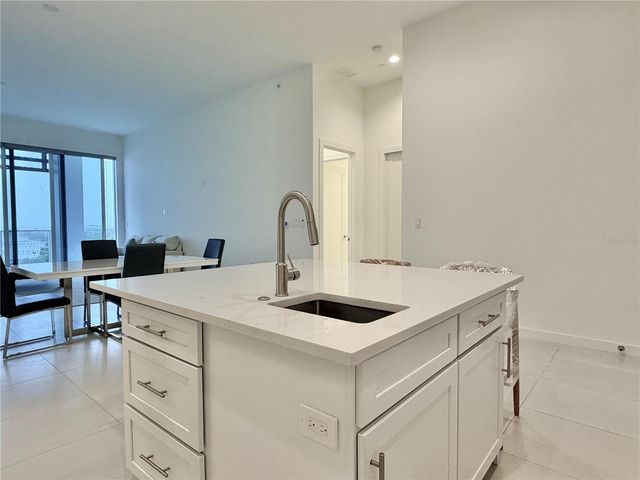 920 N OSCEOLA AVENUE 804, Clearwater, FL 33755