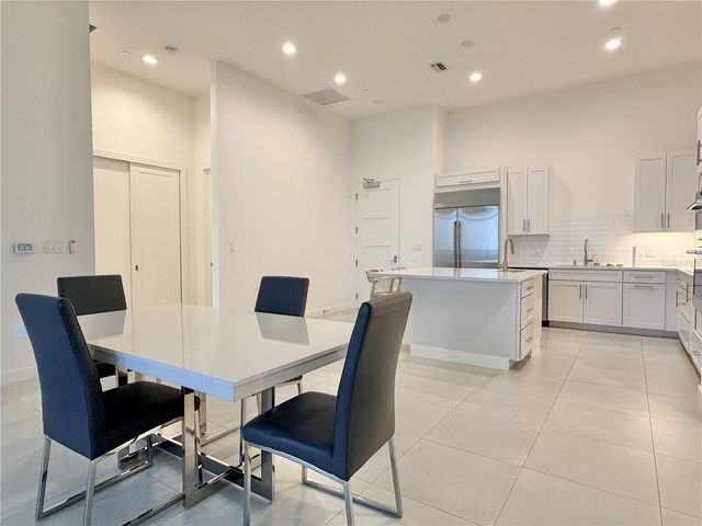 920 N OSCEOLA AVENUE 804, Clearwater, FL 33755