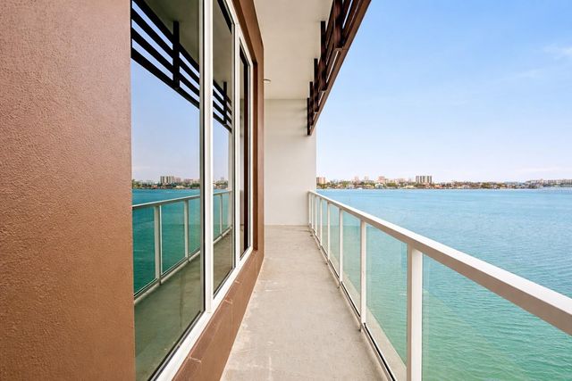 920 N OSCEOLA AVENUE 804, Clearwater, FL 33755