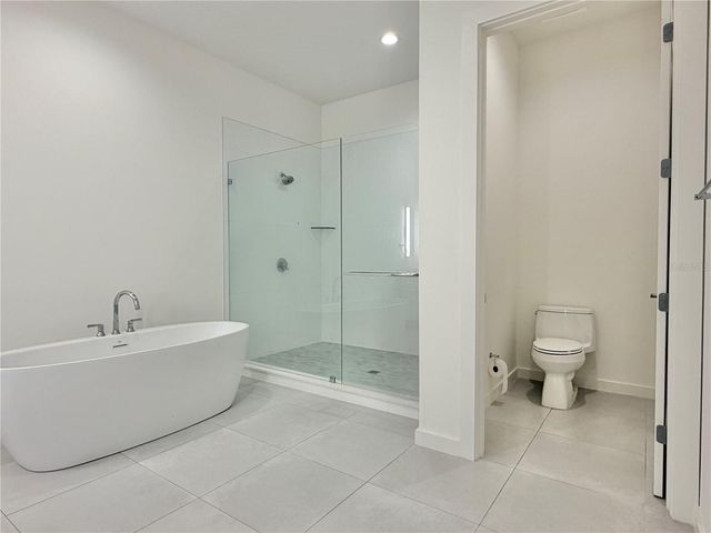 920 N OSCEOLA AVENUE 804, Clearwater, FL 33755