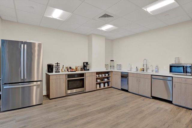 920 N OSCEOLA AVENUE 804, Clearwater, FL 33755