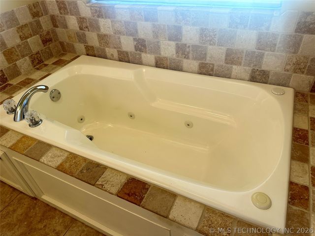 3021 Meagan Avenue, Durant, OK 74701