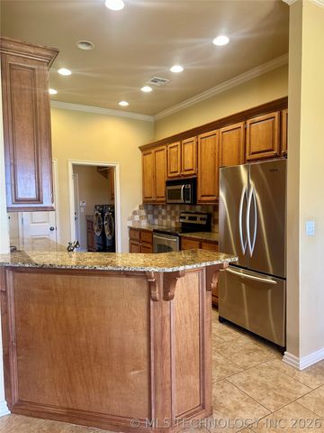 3021 Meagan Avenue, Durant, OK 74701