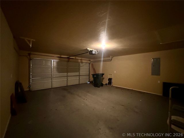 3021 Meagan Avenue, Durant, OK 74701