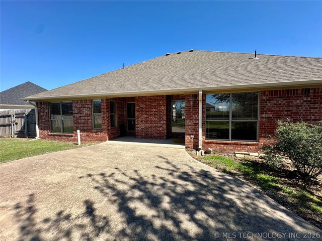 3021 Meagan Avenue, Durant, OK 74701