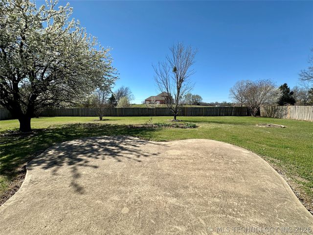 3021 Meagan Avenue, Durant, OK 74701