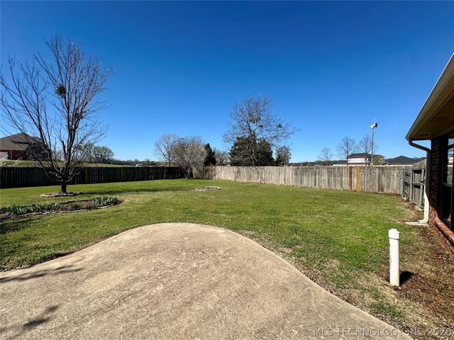 3021 Meagan Avenue, Durant, OK 74701