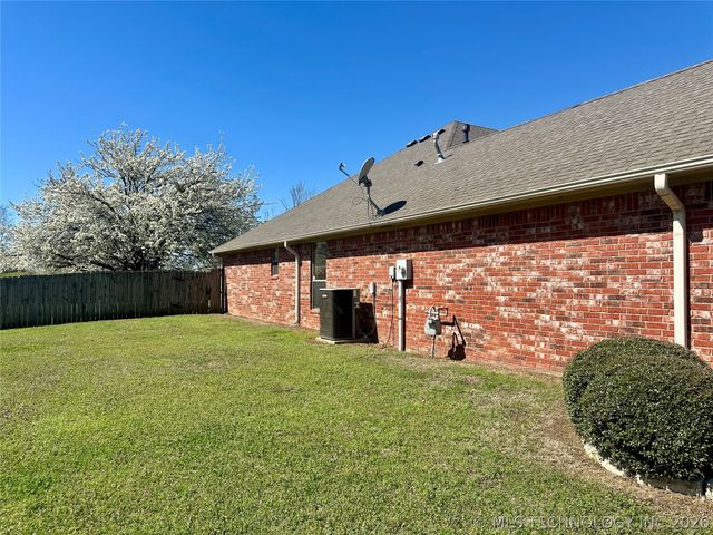 3021 Meagan Avenue, Durant, OK 74701