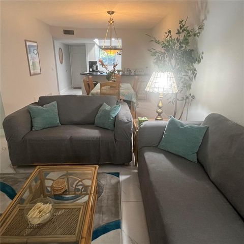 995 LAGUNA DRIVE 506, Venice, FL 34285