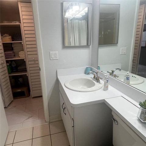 995 LAGUNA DRIVE 506, Venice, FL 34285