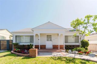 2007 W Kenneth Road, Glendale, CA 91201