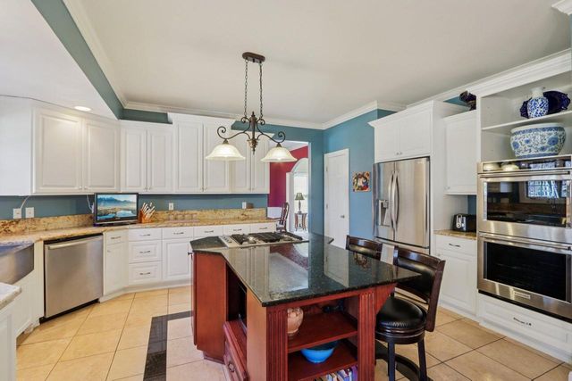 9405 41st AVENUE, Pleasant Prairie, WI 53158