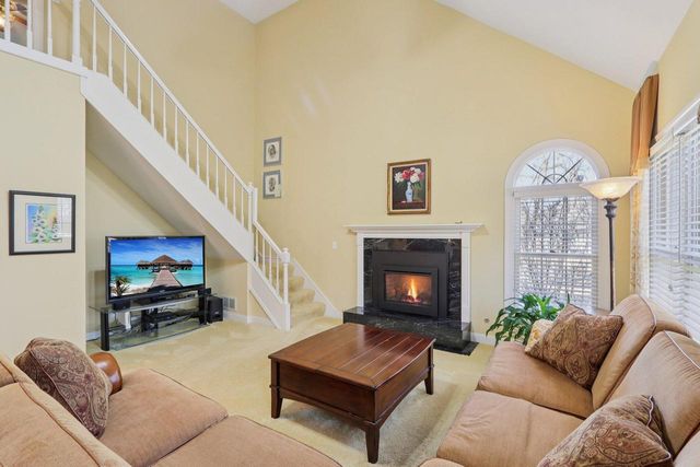 9405 41st AVENUE, Pleasant Prairie, WI 53158