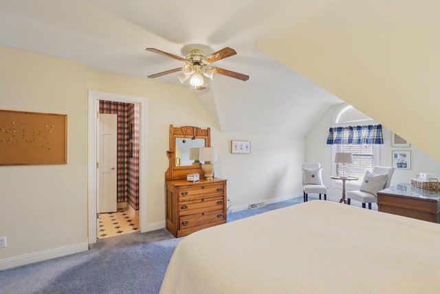 9405 41st AVENUE, Pleasant Prairie, WI 53158