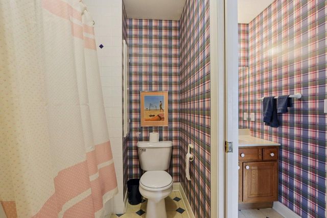 9405 41st AVENUE, Pleasant Prairie, WI 53158