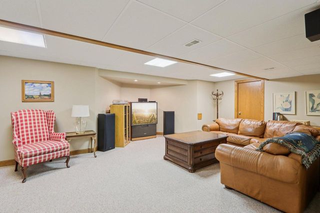 9405 41st AVENUE, Pleasant Prairie, WI 53158