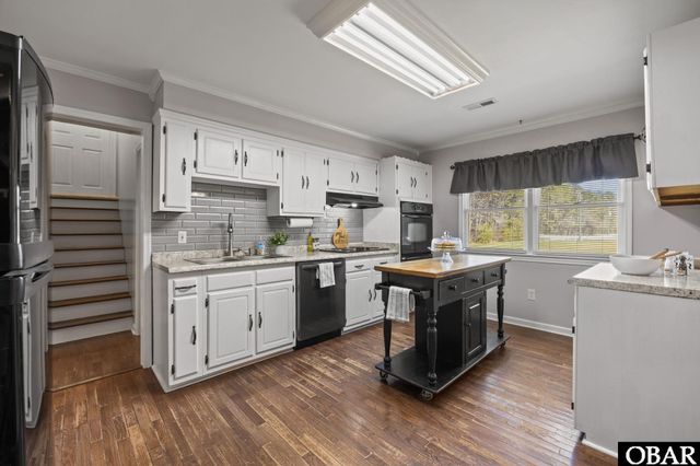 3366 Caratoke Highway, Currituck, NC 27929