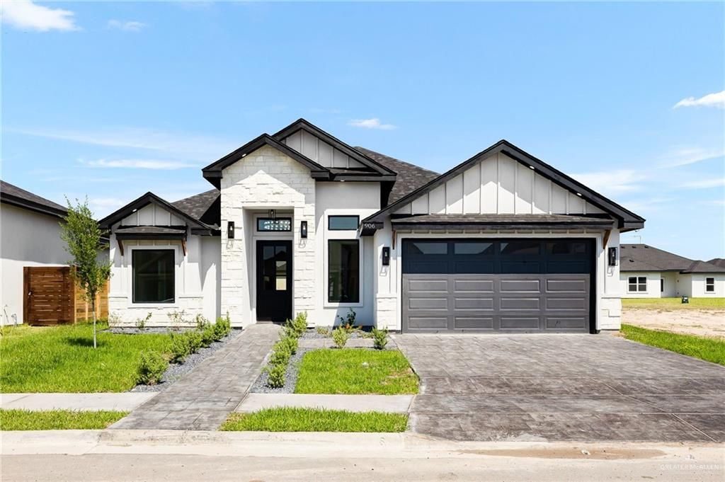 906 Azalea Street, Mission, TX 78572