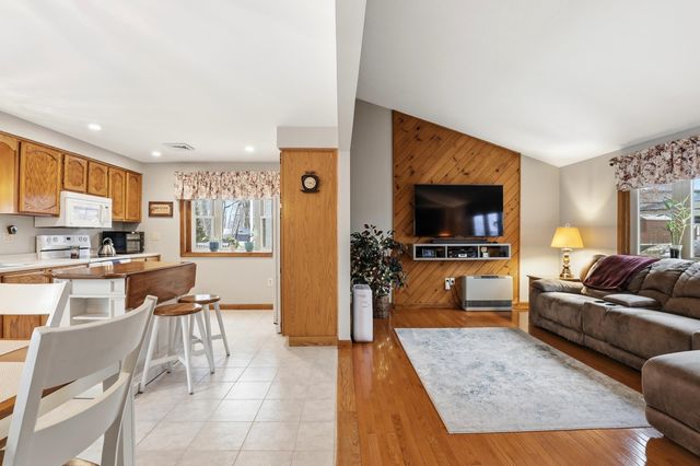 84 S Fremont Street, Manchester, NH 03103