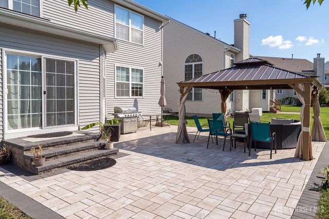 77 Timberhill Drive, Franklin Twsp, NJ 08823