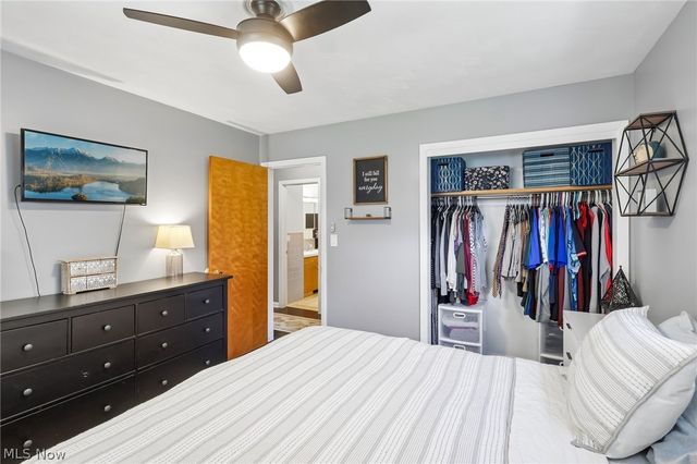 225 24th Street NW, Barberton, OH 44203