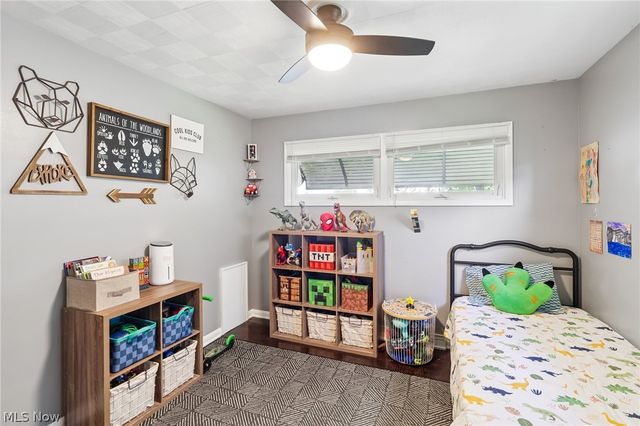 225 24th Street NW, Barberton, OH 44203