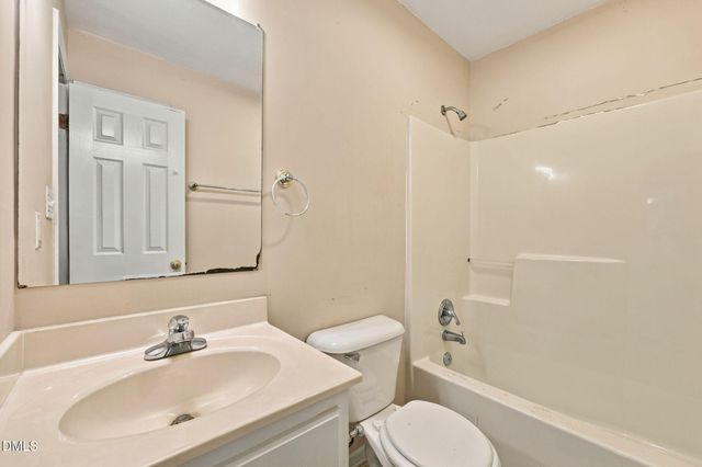 615 N 4th Street, Mebane, NC 27302