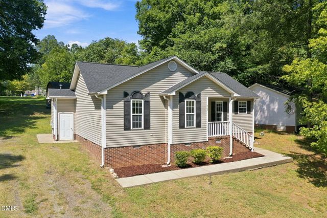 615 N 4th Street, Mebane, NC 27302