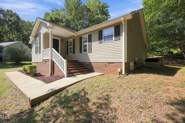 615 N 4th Street, Mebane, NC 27302