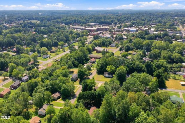 615 N 4th Street, Mebane, NC 27302