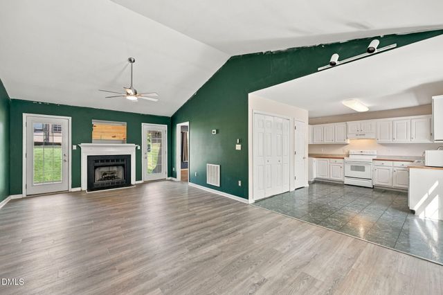 615 N 4th Street, Mebane, NC 27302
