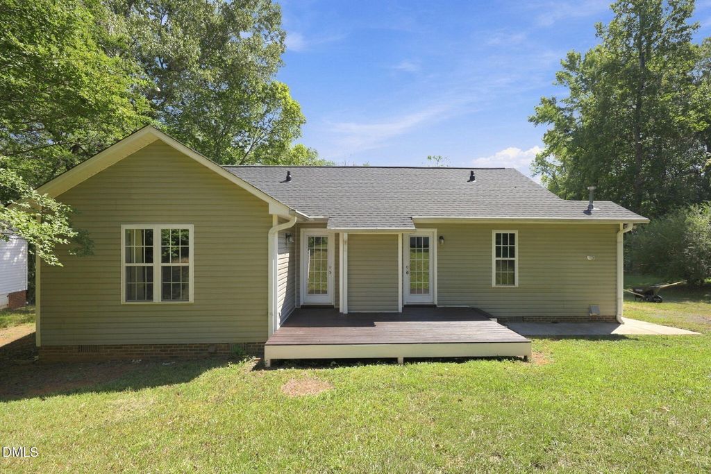 615 N 4th Street, Mebane, NC 27302