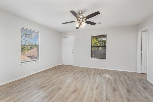 706 Palm Avenue, Duncanville, TX 75116