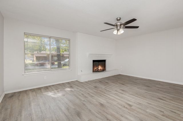 706 Palm Avenue, Duncanville, TX 75116