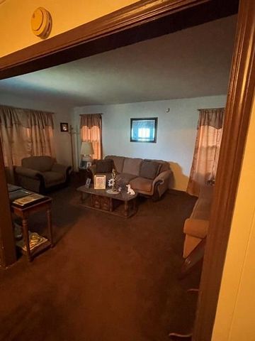 1224 N Campbell Road, Oklahoma City, OK 73111