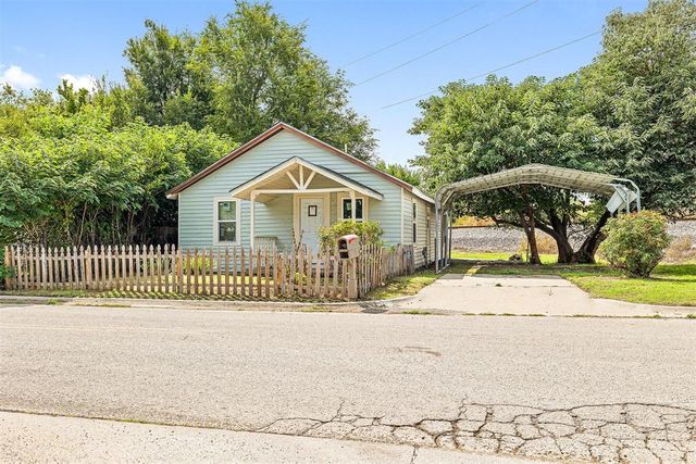 900 E Woodson Street, El Reno, OK 73036