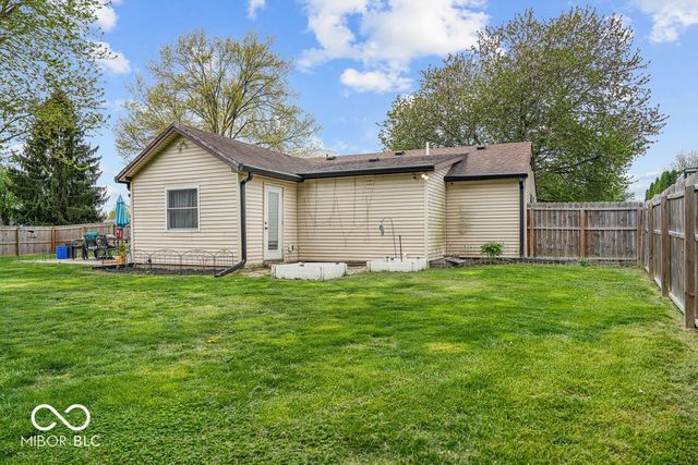 387 Pleasantview Boulevard, Greenwood, IN 46142