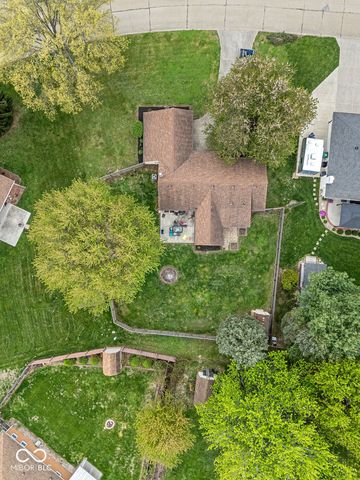 387 Pleasantview Boulevard, Greenwood, IN 46142