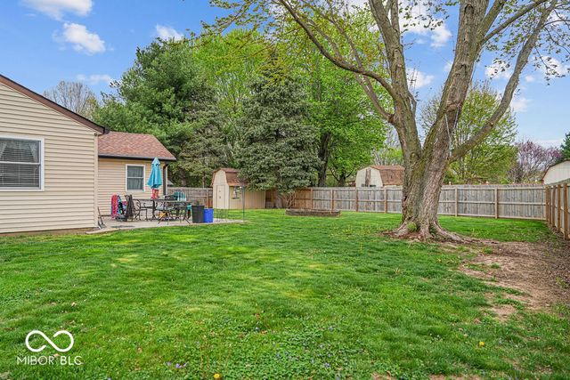 387 Pleasantview Boulevard, Greenwood, IN 46142