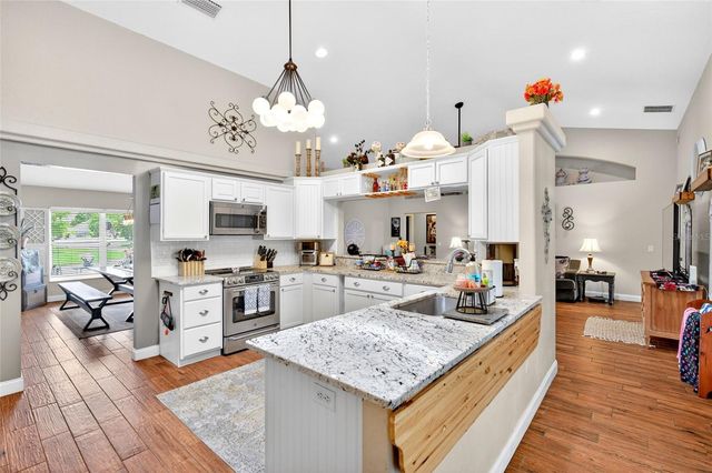2408 SE 23RD PLACE, Ocala, FL 34471