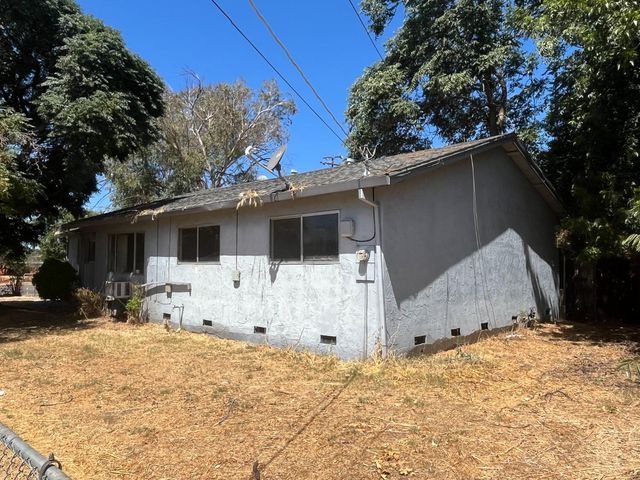 826 Sharon Ave, Stockton, CA 95205