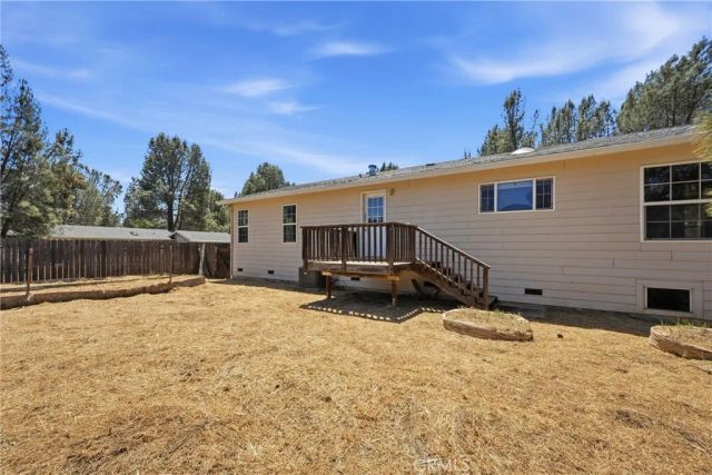 2860 Spring Valley Road, Clearlake Oaks, CA 95423