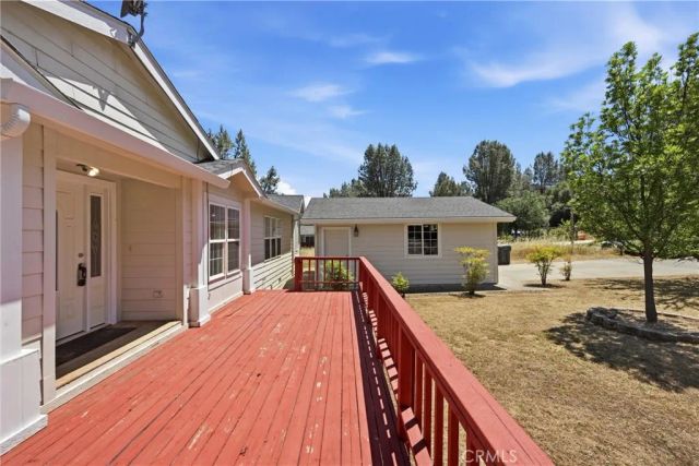 2860 Spring Valley Road, Clearlake Oaks, CA 95423