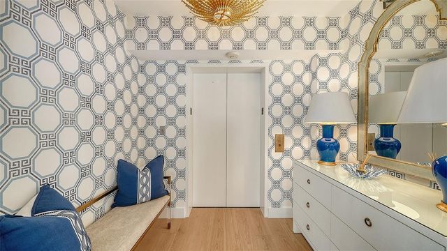 1241 GULF OF MEXICO DRIVE 408, Longboat Key, FL 34228