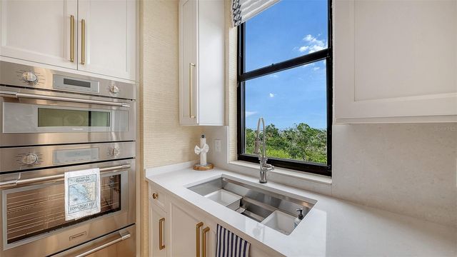 1241 GULF OF MEXICO DRIVE 408, Longboat Key, FL 34228