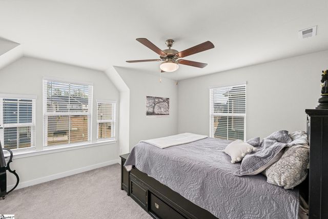 61 Moss Hollow Way, Simpsonville, SC 29680